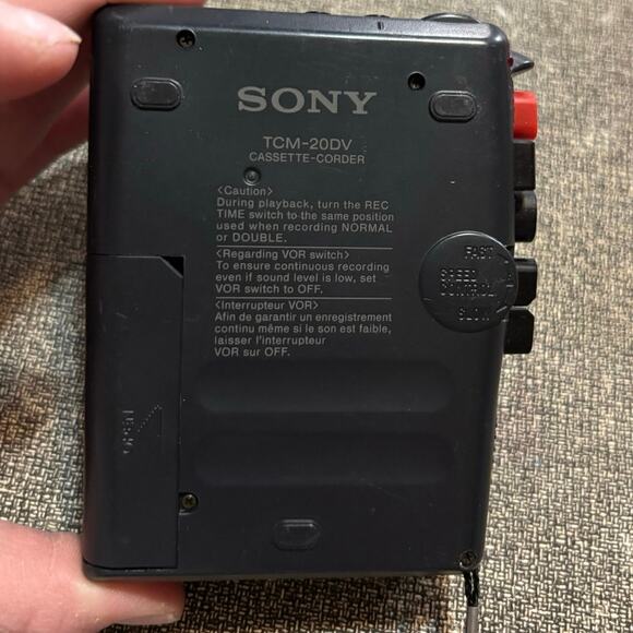 Vintage Sony TCM-20DV Clear Voice Cassette Corder Voice Tape Recorder w/ tape - Picture 2 of 6